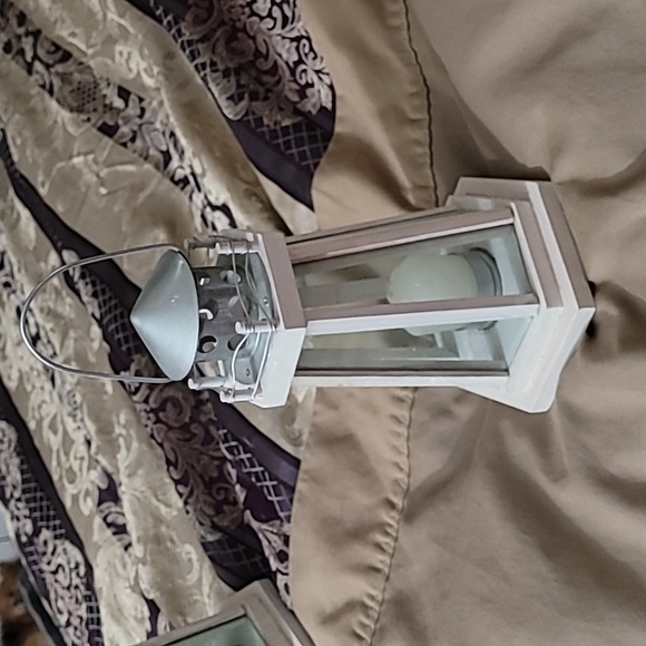 Set of 2 glass Light house candle lanterns - Picture 4 of 14